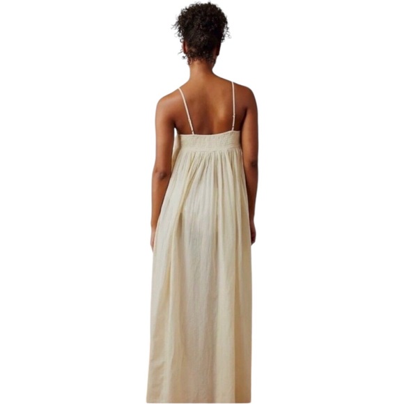β’ New β’ Free People Confidently Lost Maxi Swim Cover Up Cream Host Pick - Picture 4 of 17